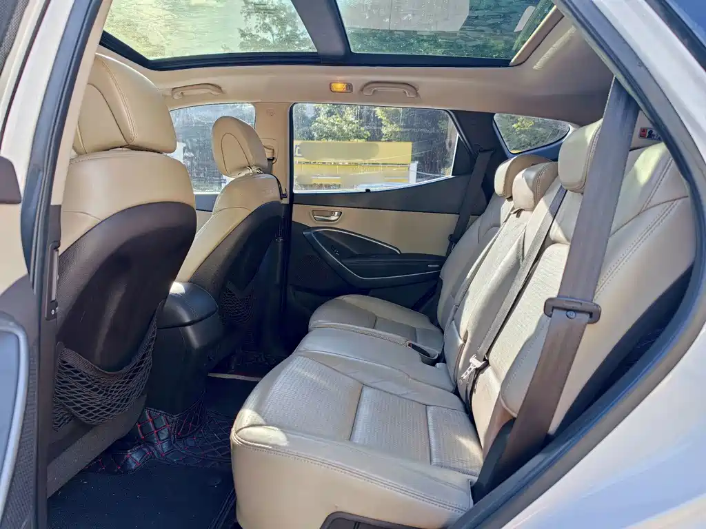 Hyundai Santa Fe — миниатюра 7