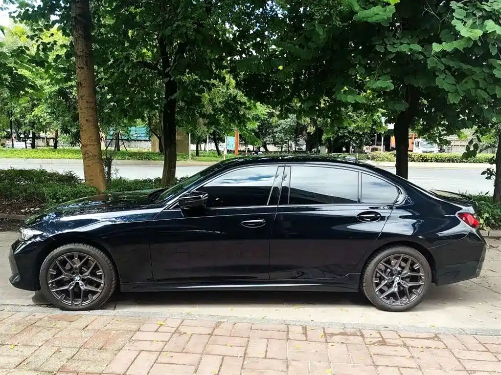 BMW 3 Series — миниатюра 3