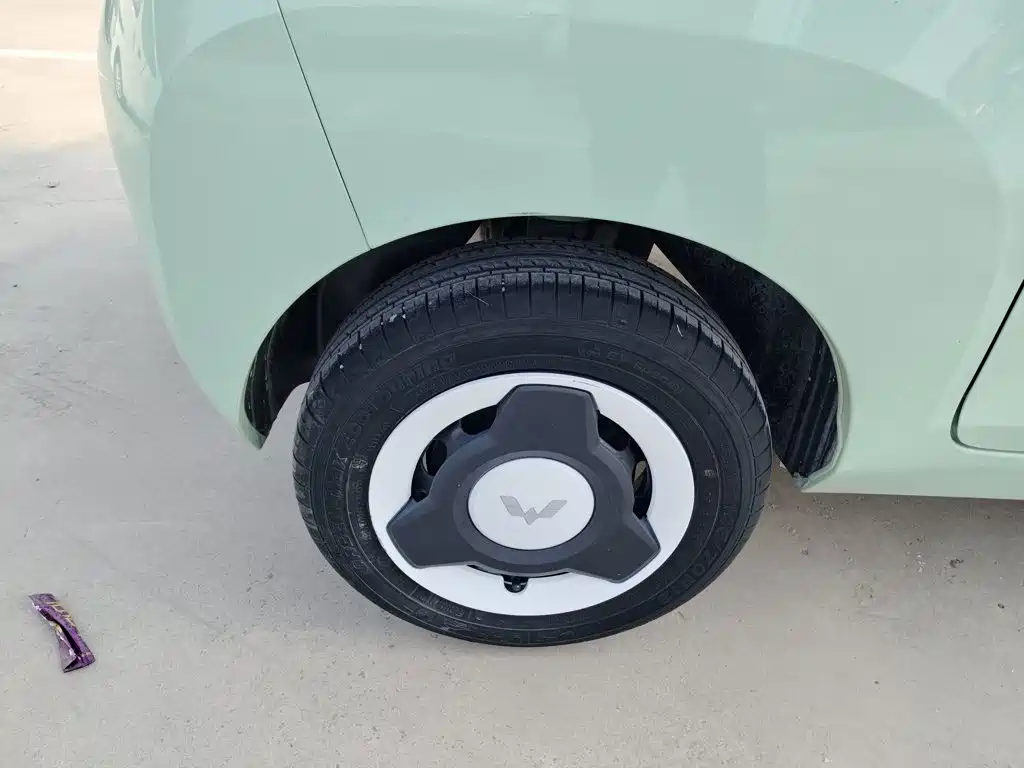 Wuling MINIEV — миниатюра 21