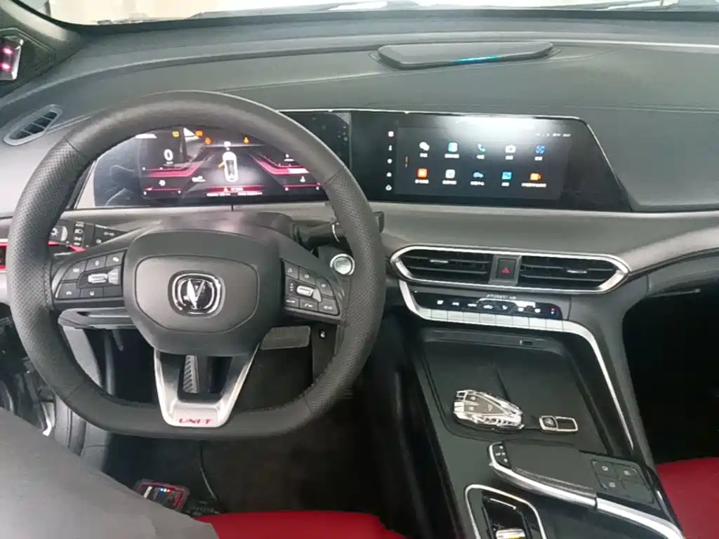 Changan UNI-T — миниатюра 10