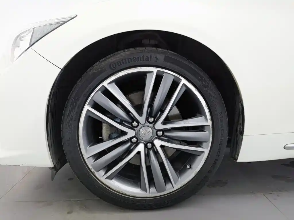 Infiniti Q50L — миниатюра 17