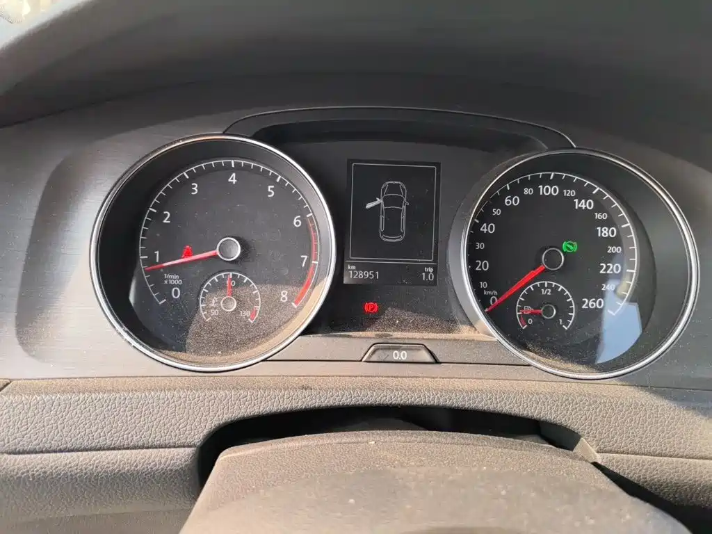 Volkswagen Golf — миниатюра 7