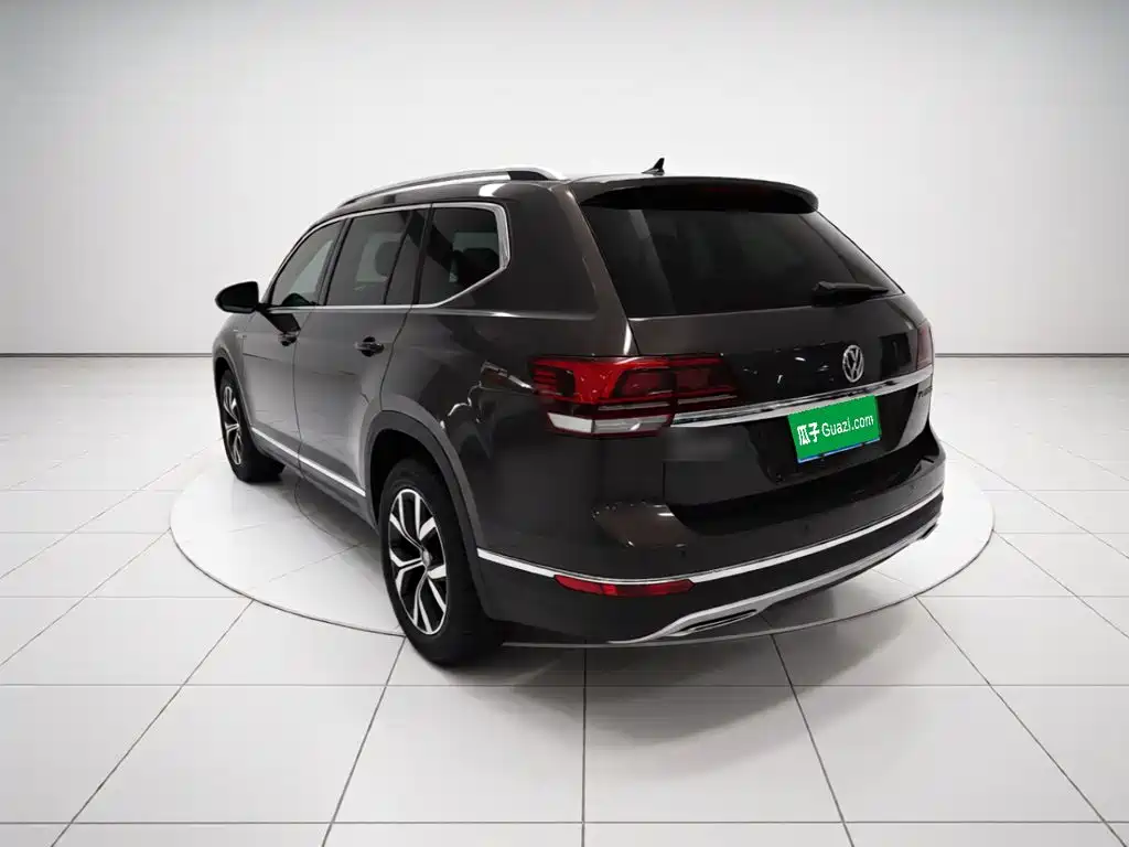Volkswagen Teramont — миниатюра 4