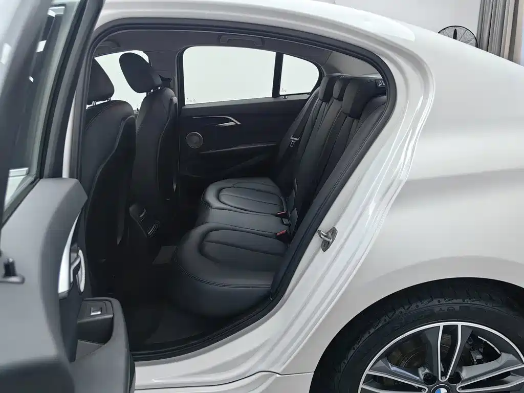 BMW 1 Series — миниатюра 15