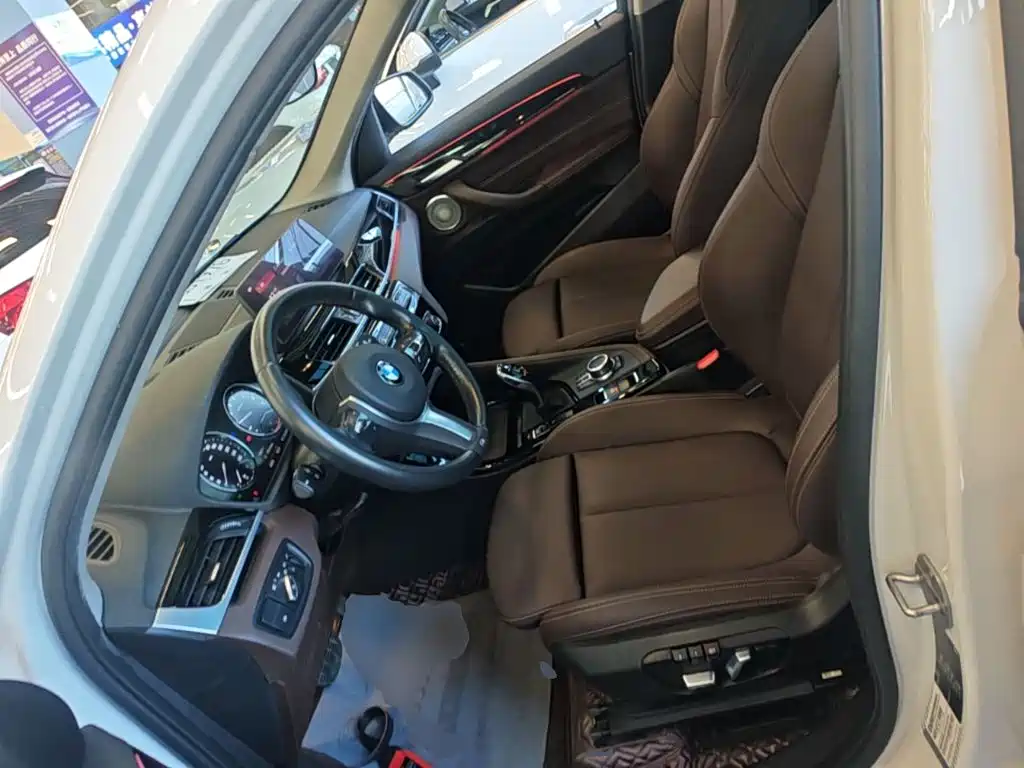BMW X1 — миниатюра 15