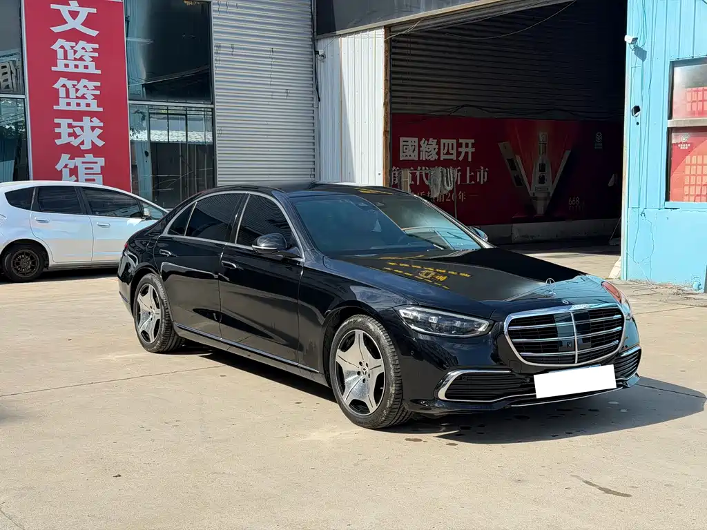 Mercedes-Benz S-Class — миниатюра 3