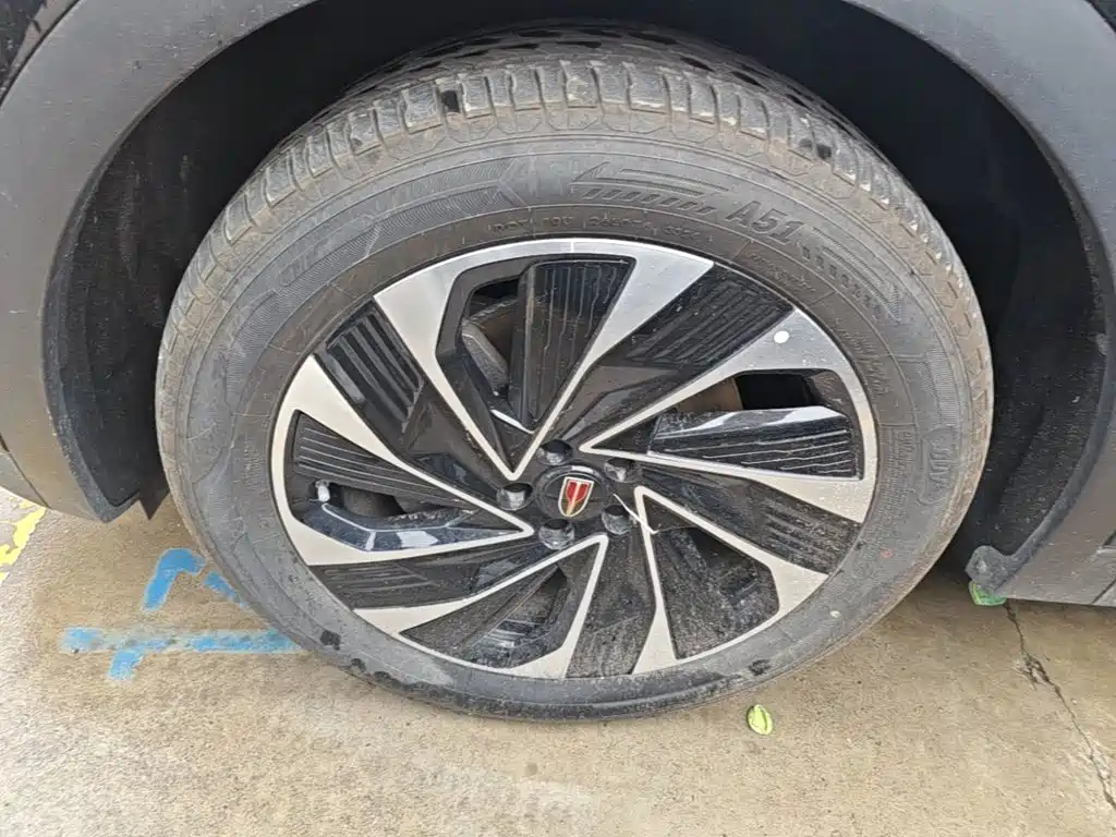 Hongqi Hongqi HS7 PHEV — миниатюра 23