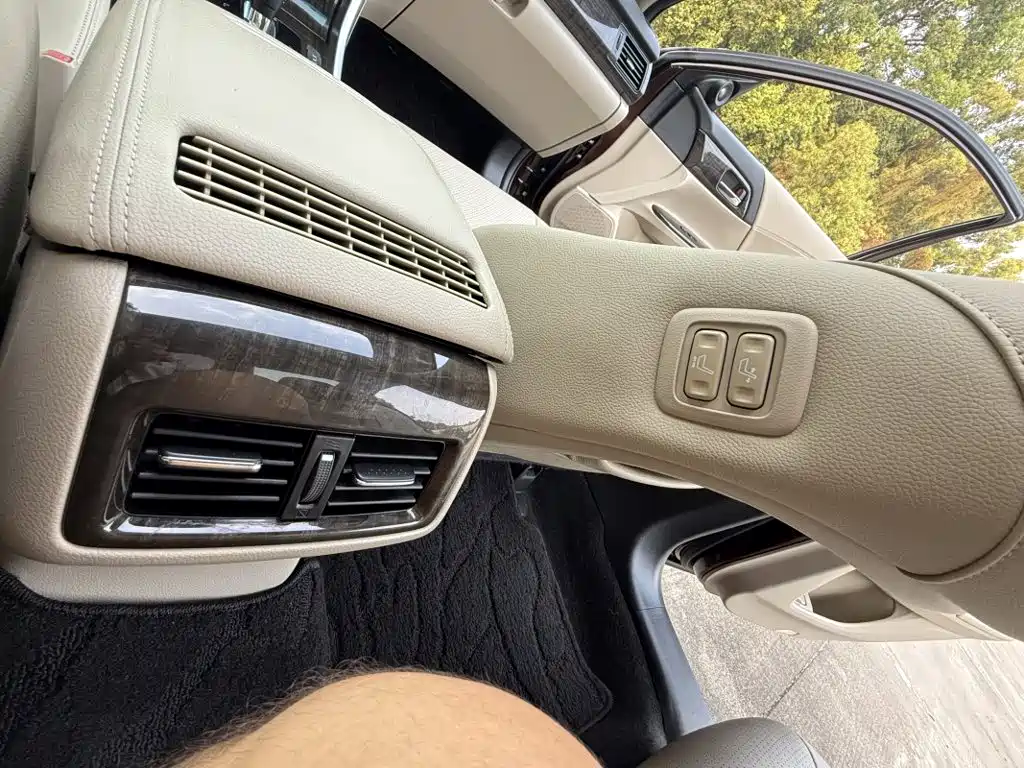 Honda Accord — миниатюра 14