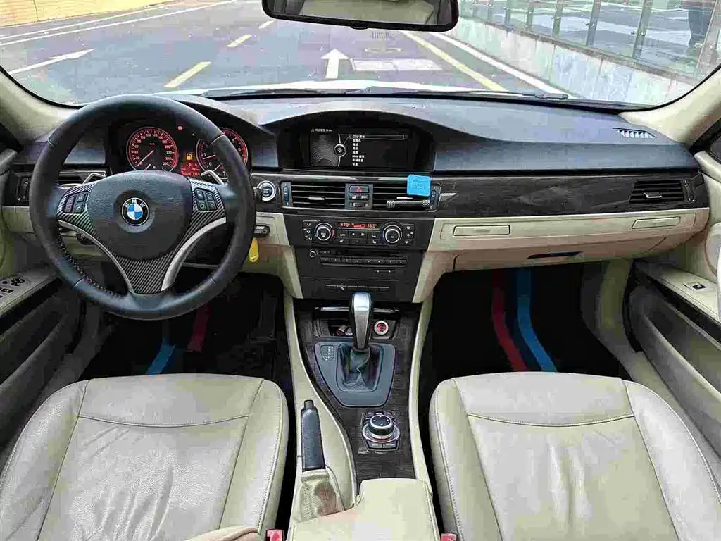BMW 3 Series — миниатюра 7