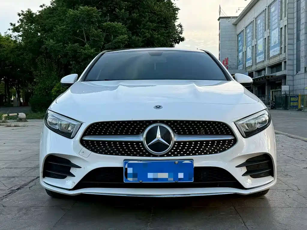 Mercedes-Benz A-Class — миниатюра 2