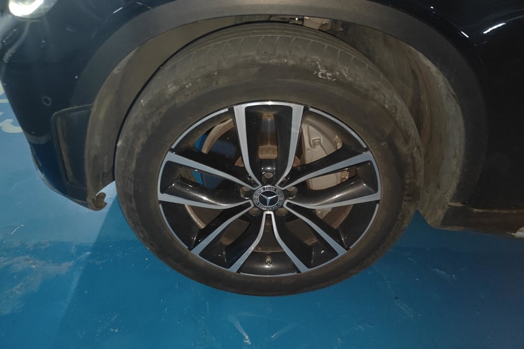 Mercedes-Benz GLC — миниатюра 6