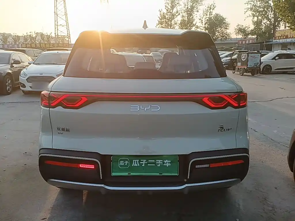 BYD Yuan UP — миниатюра 6