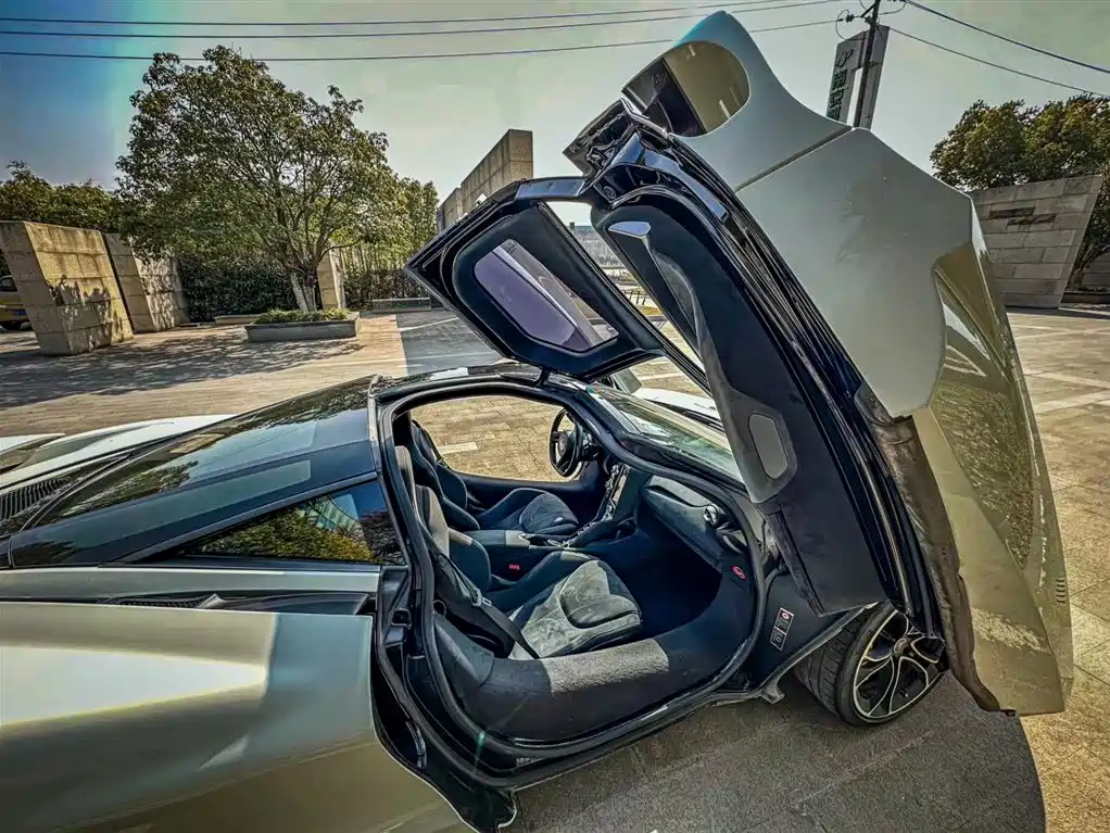 McLaren 720S 2019 4.0T Coupe