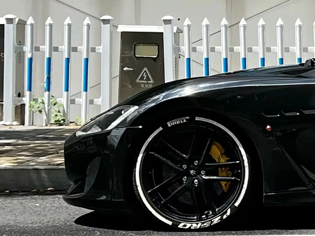 Maserati GranTurismo 2012 4.7L MC Stradale
