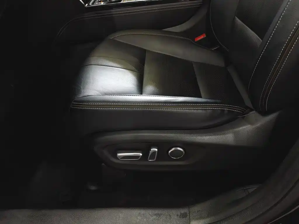 GAC Motor Trumpchi GS8 — миниатюра 20