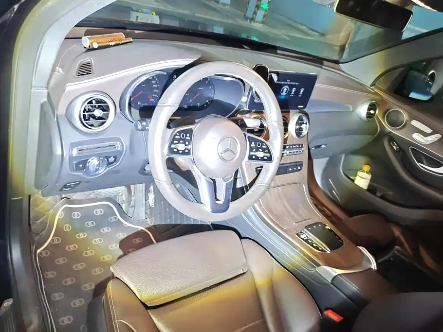 Mercedes-Benz GLC — миниатюра 12