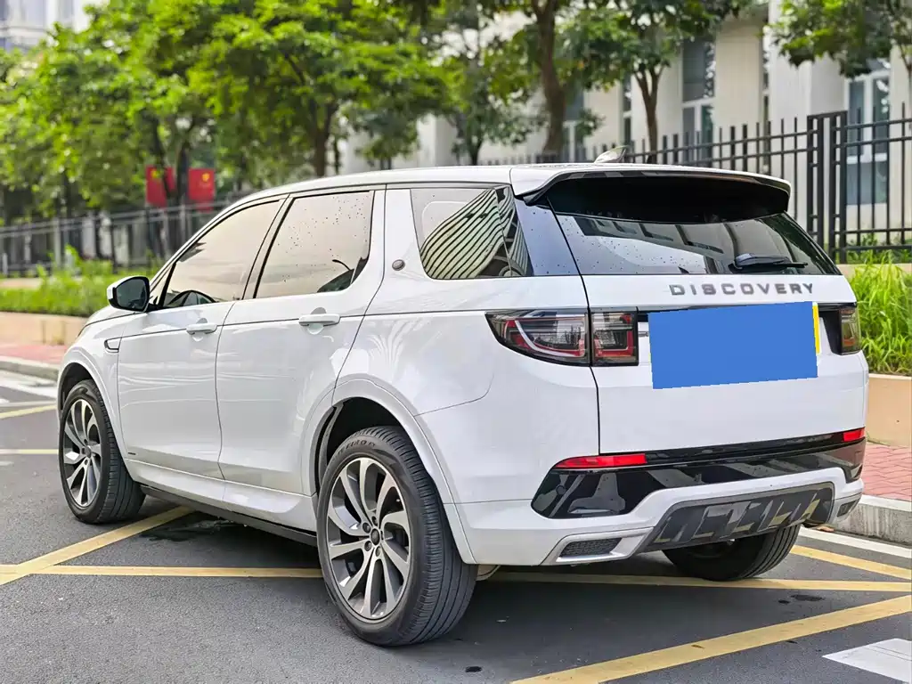 Land Rover Discovery Sport — миниатюра 9