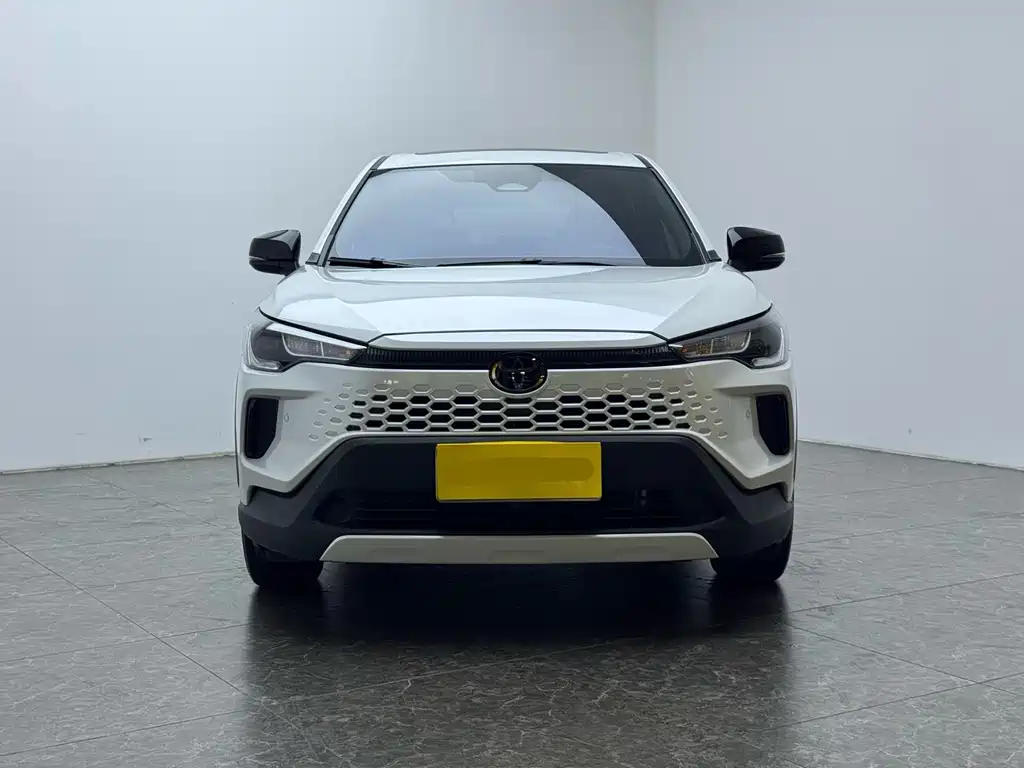 Toyota Corolla Cross — миниатюра 2