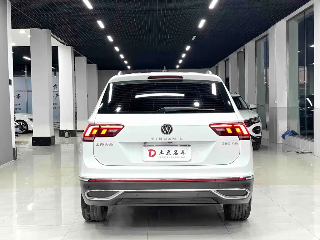 Volkswagen Tiguan L — миниатюра 15