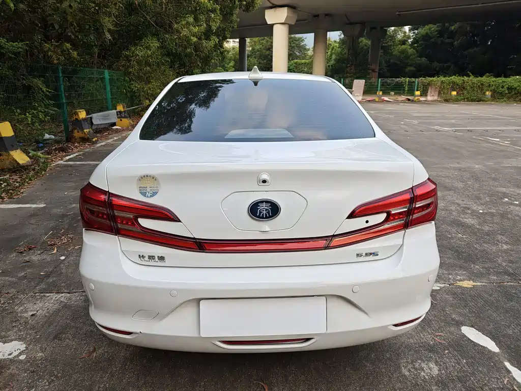 BYD Qin NEV — миниатюра 7