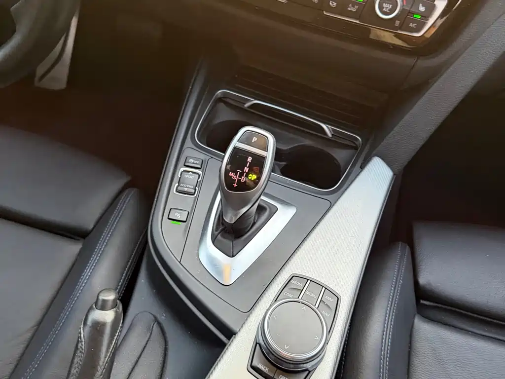 BMW 3 Series — миниатюра 20