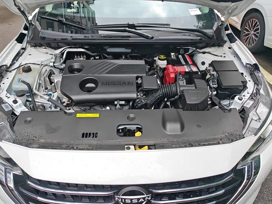 Nissan Sylphy 1.6 л 2026 г. Белый, пробег 2200 км