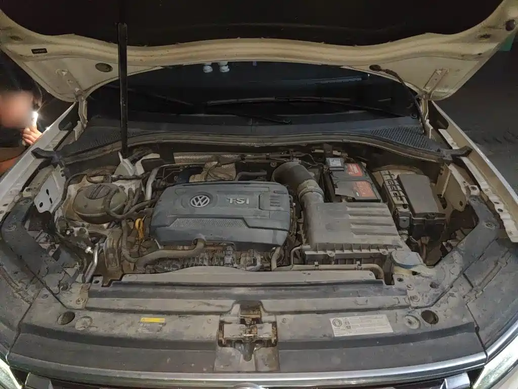 Volkswagen Tiguan L — миниатюра 21