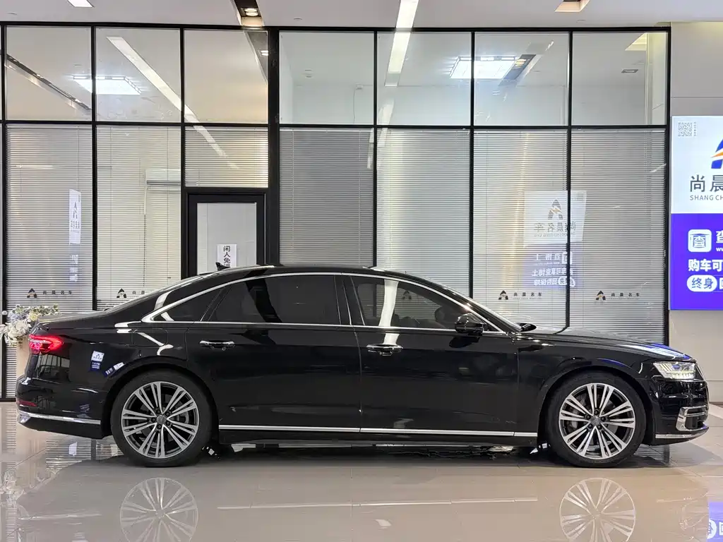 Audi A8 — миниатюра 18