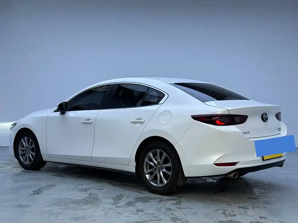 MAZDA 3 ANGKESAILA