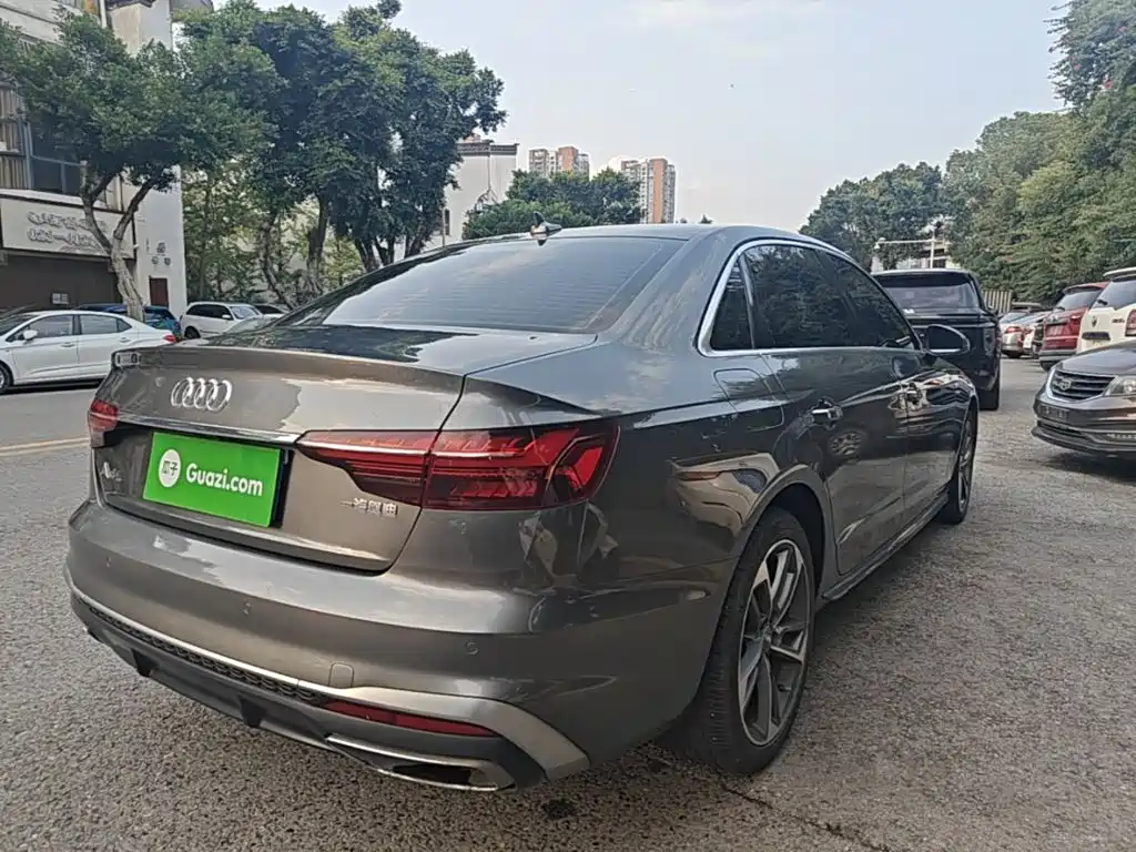 Audi A4L — миниатюра 7
