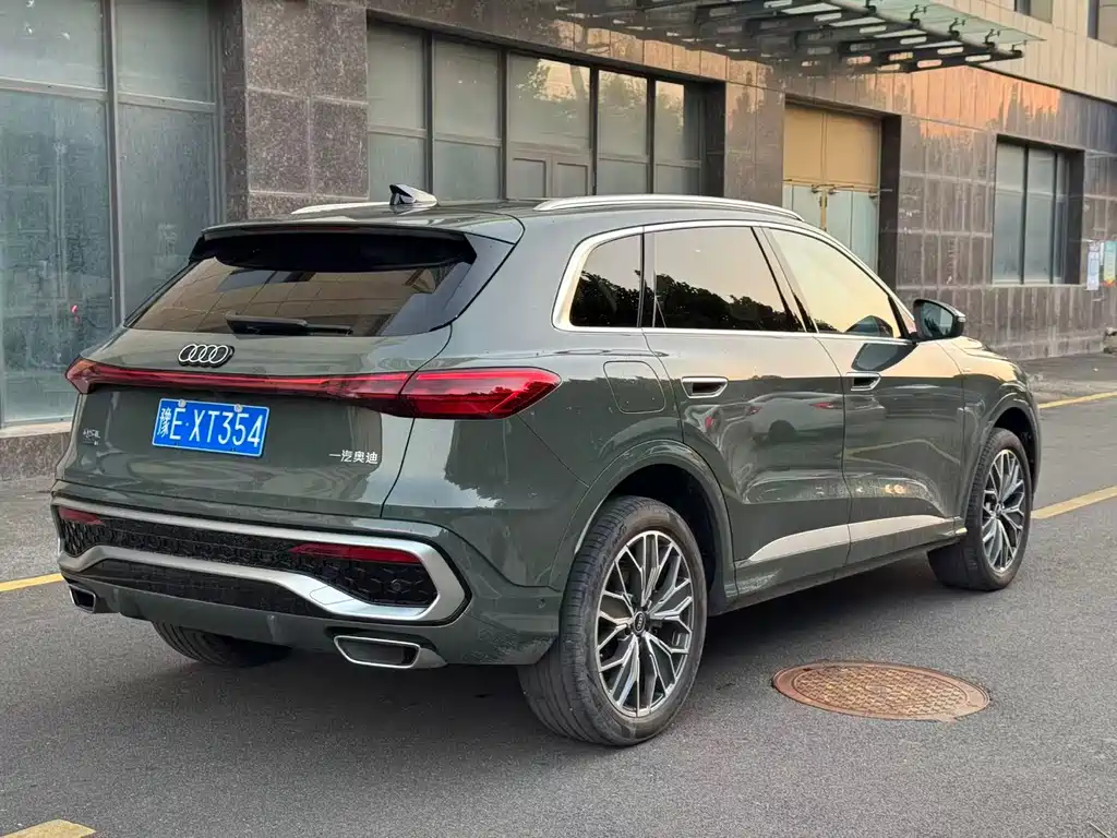 Audi Q5L — миниатюра 4