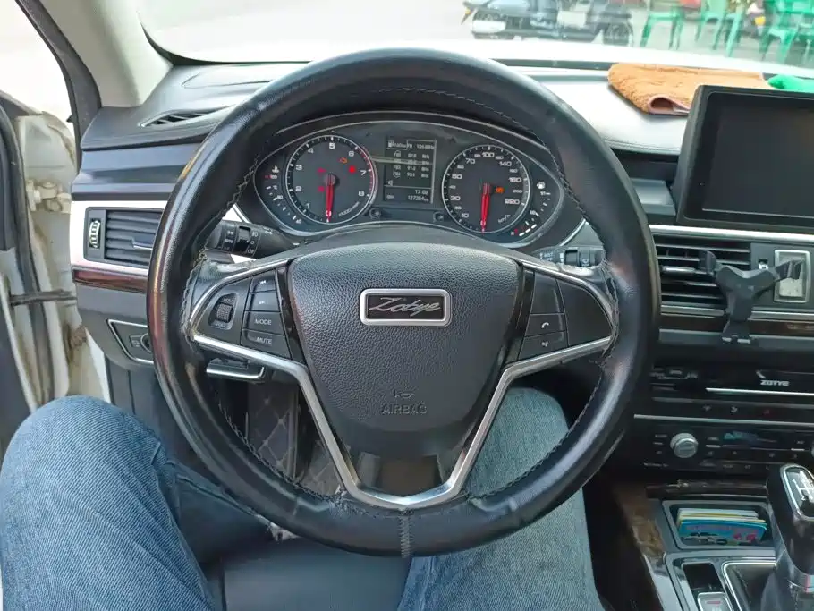 Zotye Zotye Z700 — миниатюра 15