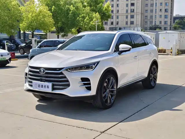BYD Tang
