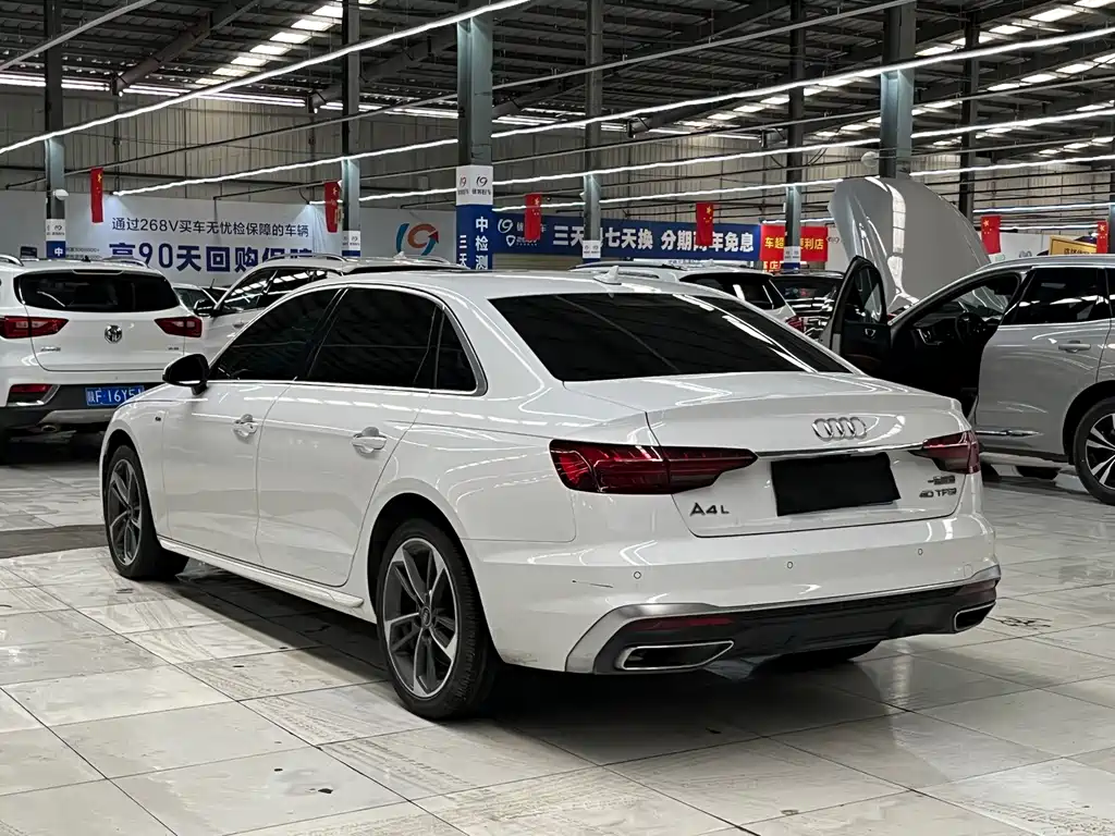 Audi A4L — миниатюра 15