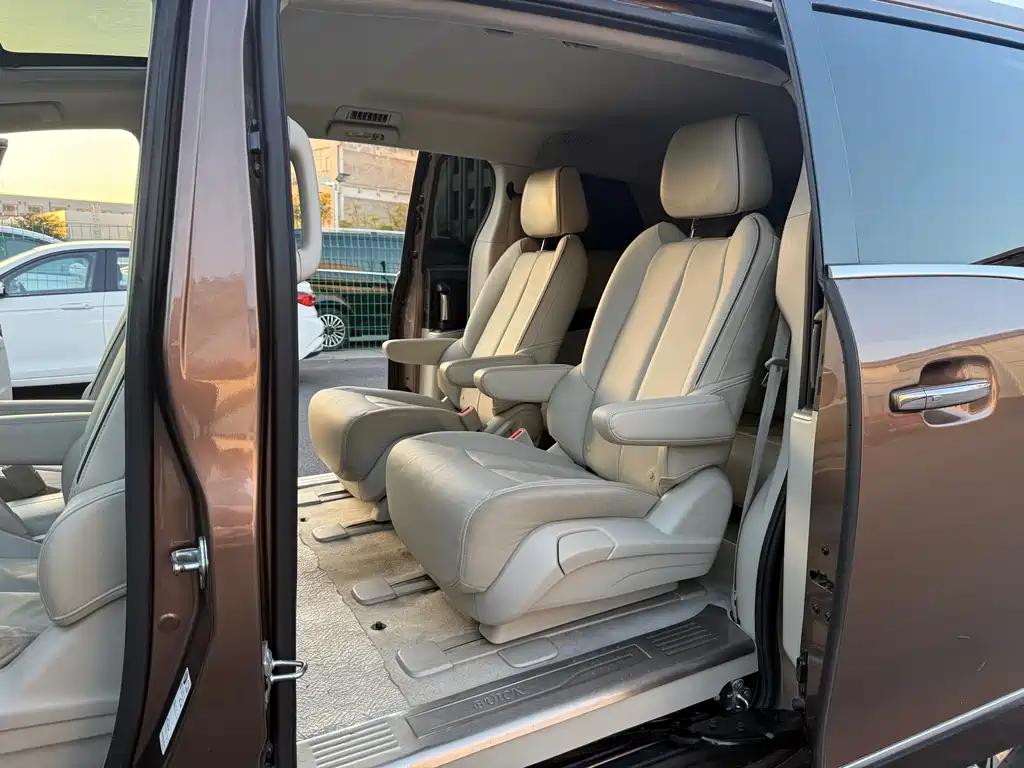 Buick GL8 2020 652T Luxury