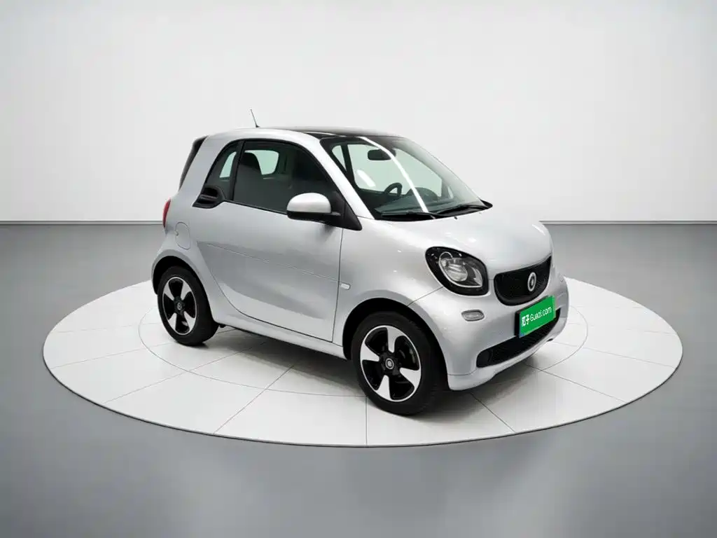 smart Smart Fortwo — миниатюра 3