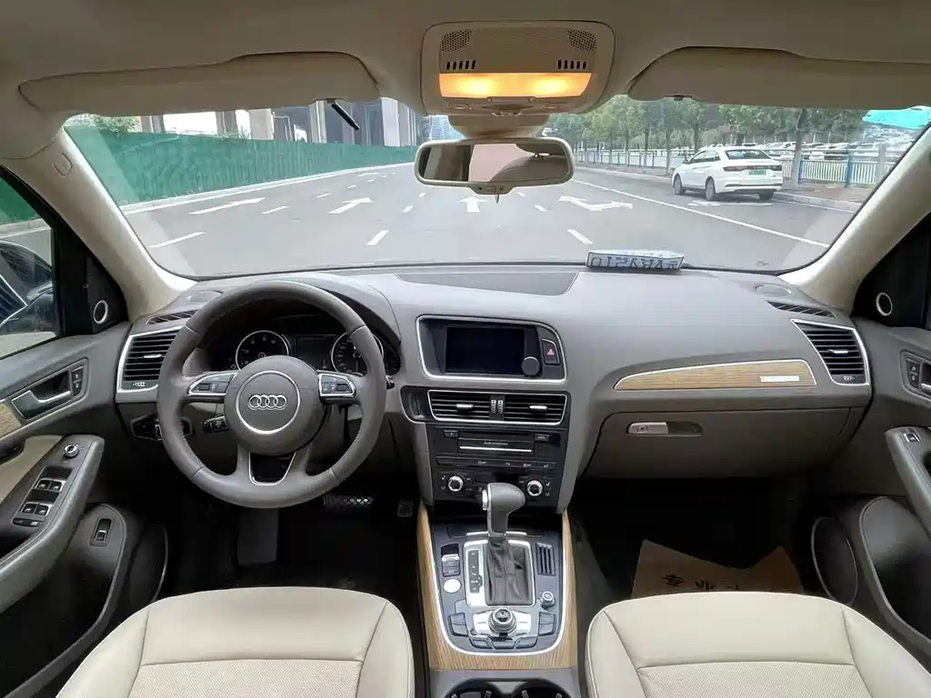 Audi Q5 — миниатюра 5