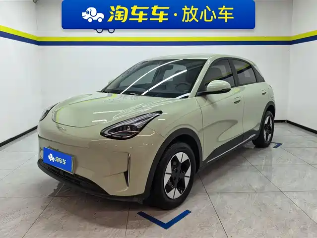 2025 Geely Xingyuan