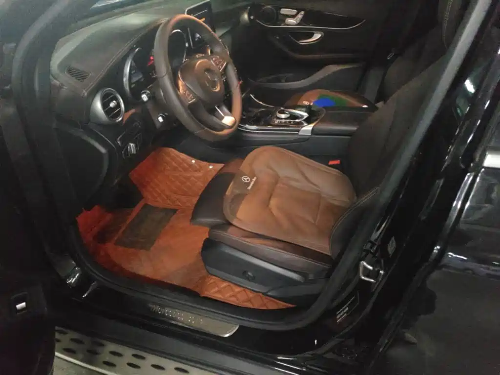 Mercedes-Benz GLC — миниатюра 12