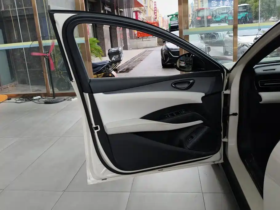 BYD Seal 06 — миниатюра 7