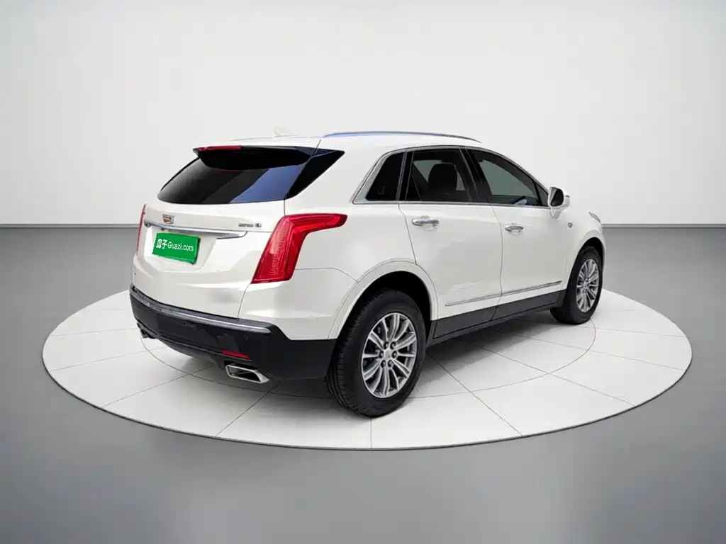 Cadillac XT5 — миниатюра 4