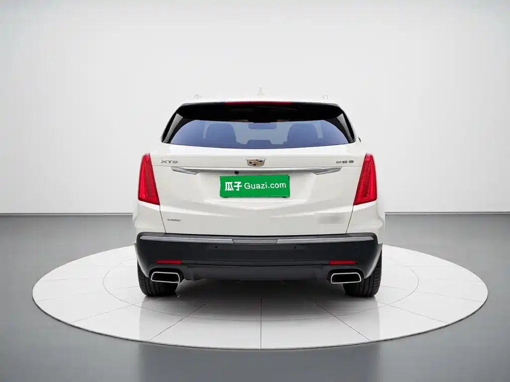 Cadillac XT5 — миниатюра 3