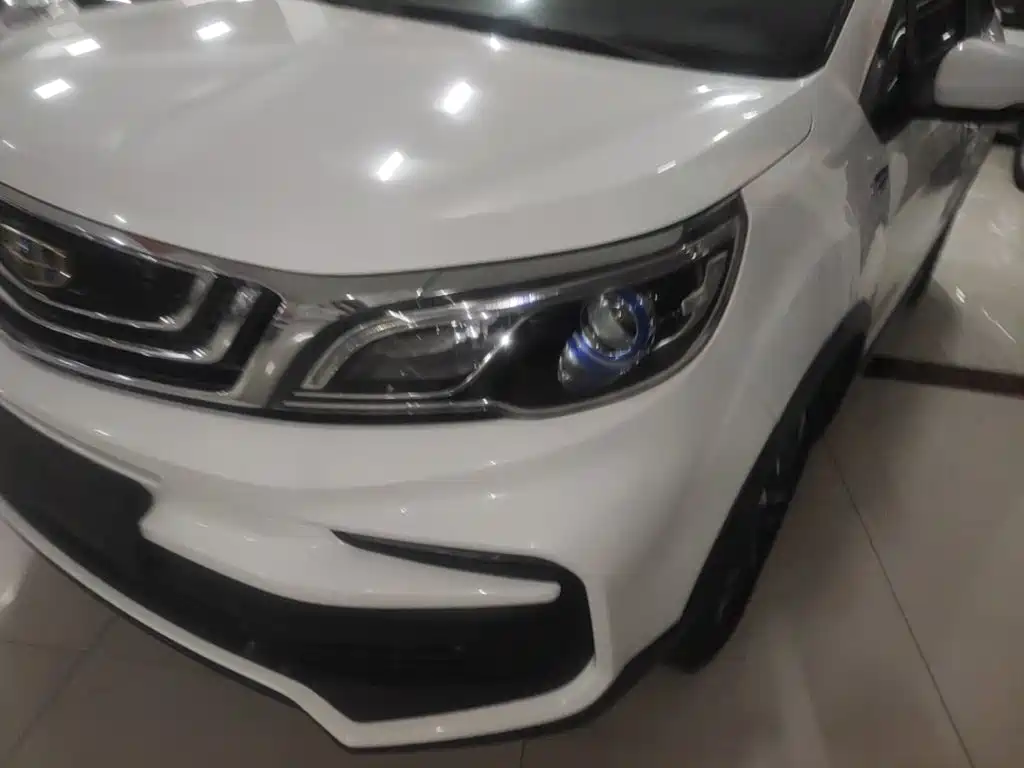 Geely Vision X3 — миниатюра 24