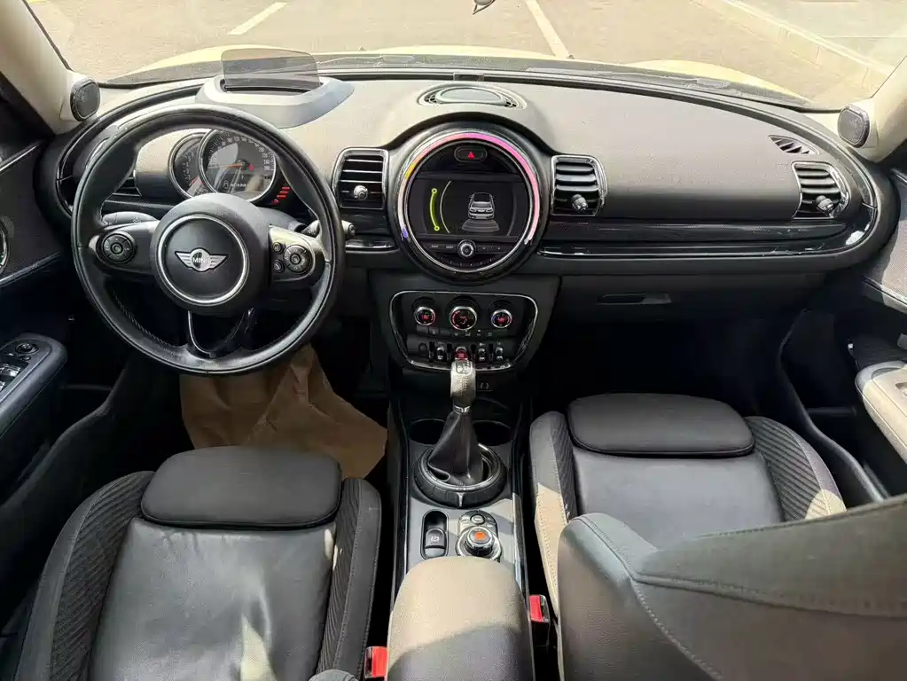 MINI Mini Clubman — миниатюра 5