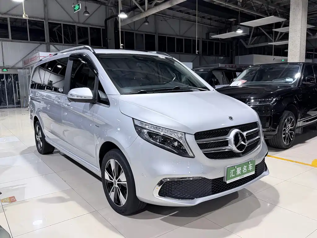 Mercedes-Benz V-Class — миниатюра 2