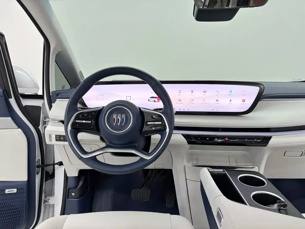 Buick GL8 Hybrid — миниатюра 13