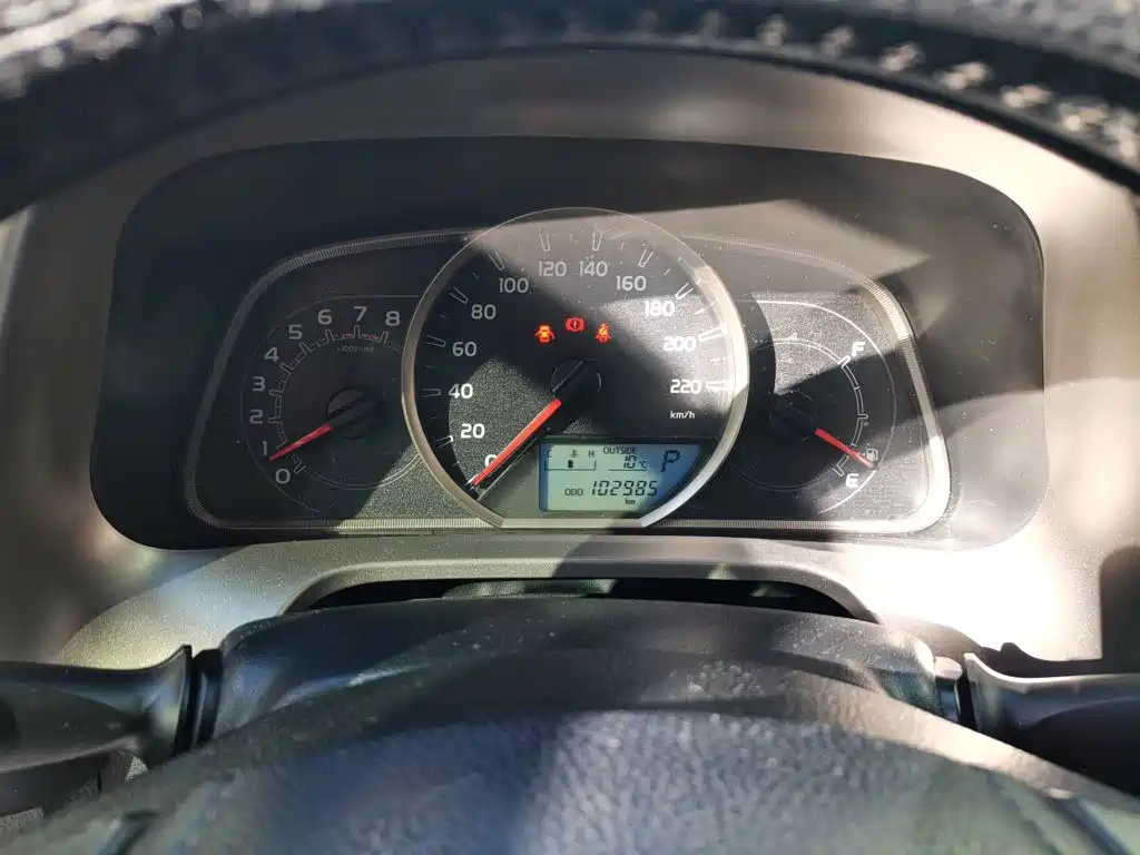 Toyota RAV4 — миниатюра 12