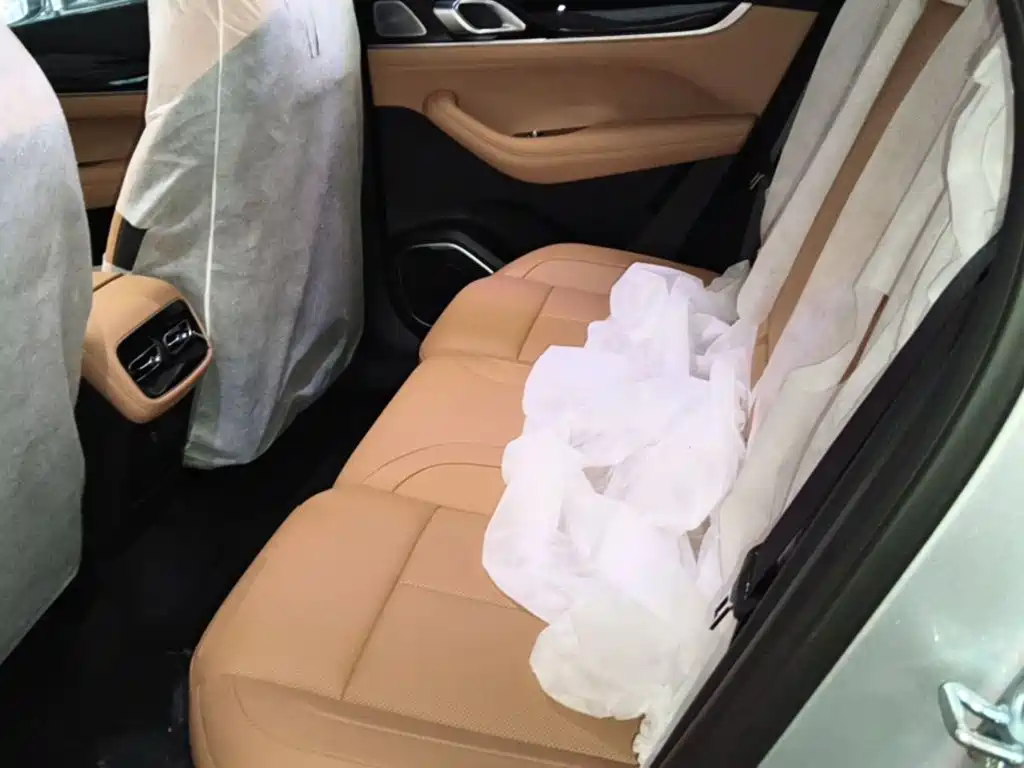 Geely Boyue L — миниатюра 17