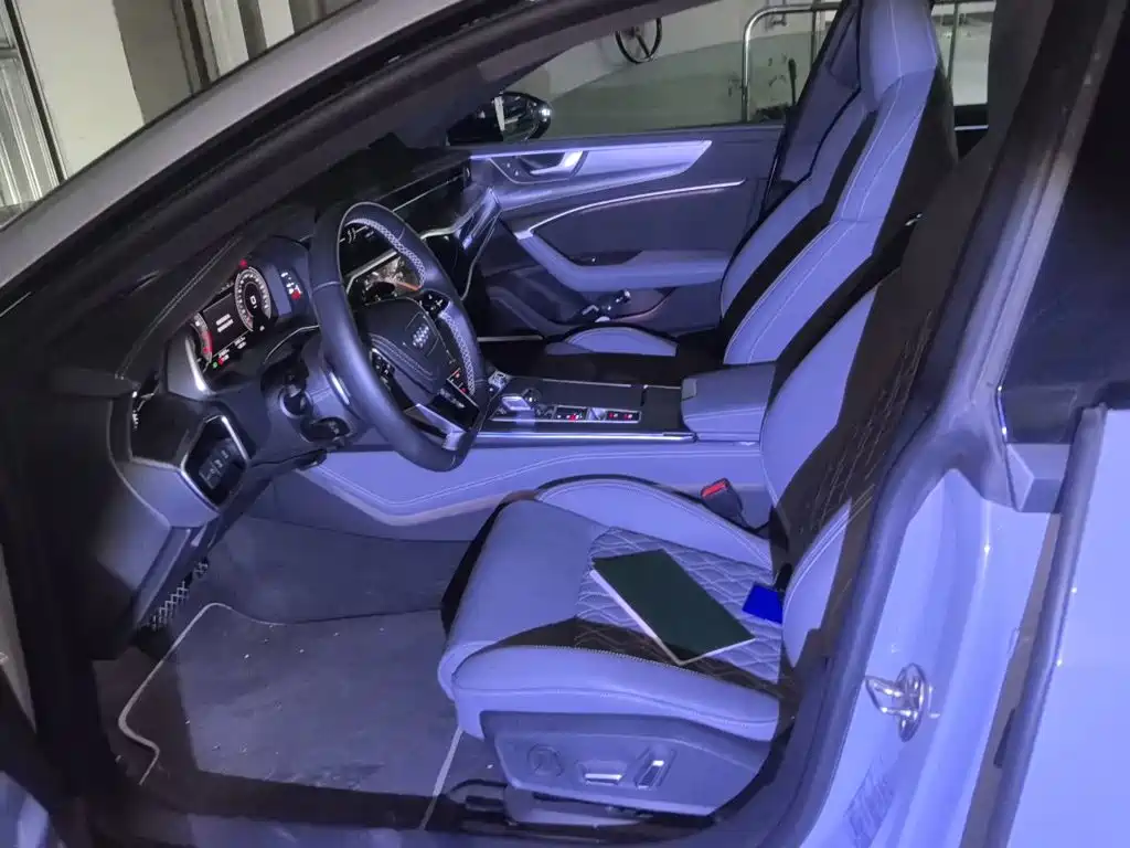 Audi A7L — миниатюра 16