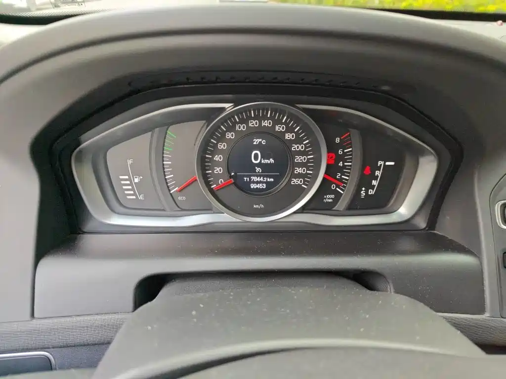 Volvo XC60 — миниатюра 13